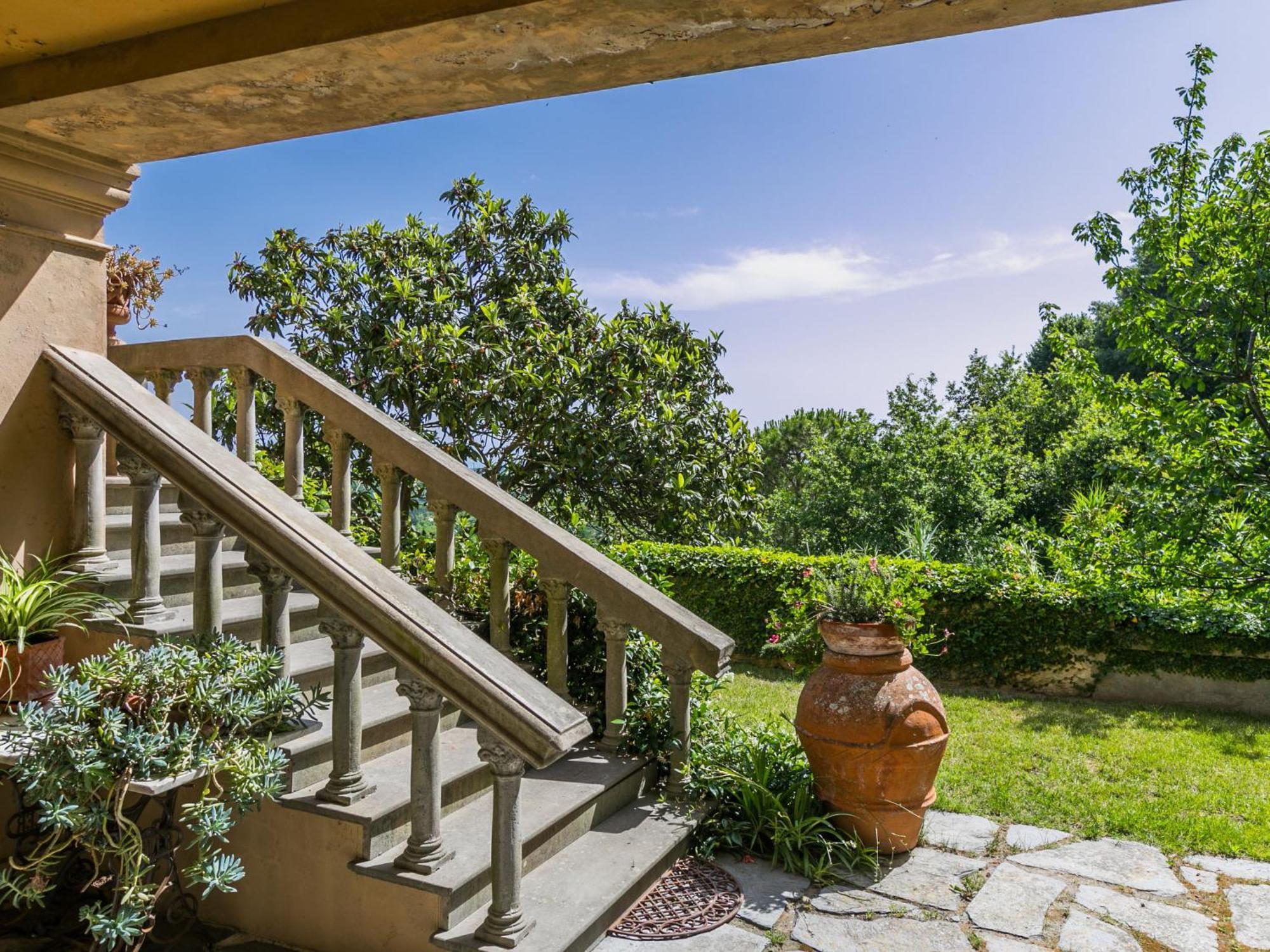 Lari Villa Il Belvedere By Interhome מראה חיצוני תמונה